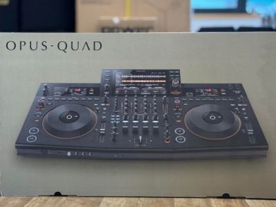 En stock, contrôleur Pioneer OPUS QUAD.
Tarif : 3299€TTC