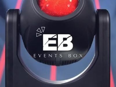 Nouveauté chez @events_box_shop !
— ClayPaky Xtylos —
La première lyre au monde équipée d’une source laser !! 💫
Le résultat ? Un faisceau dense, des...