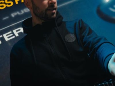 Plongez dans l’univers EventsBox, votre boutique de location et vente DJ, son et éclairage près de Brest !
Que vous organisiez des soirées, des concerts ou...